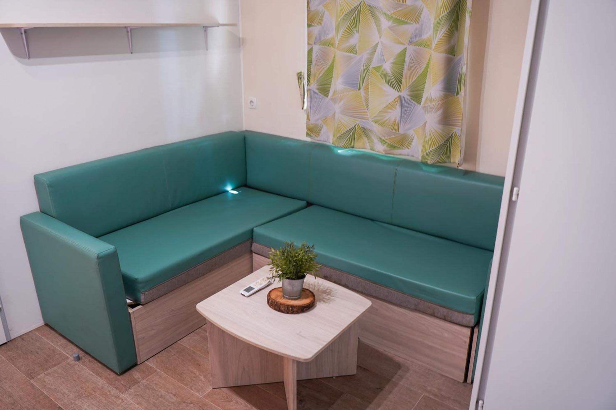 Camping Vila Village Sant Feliu de Buixalleu ภายนอก รูปภาพ