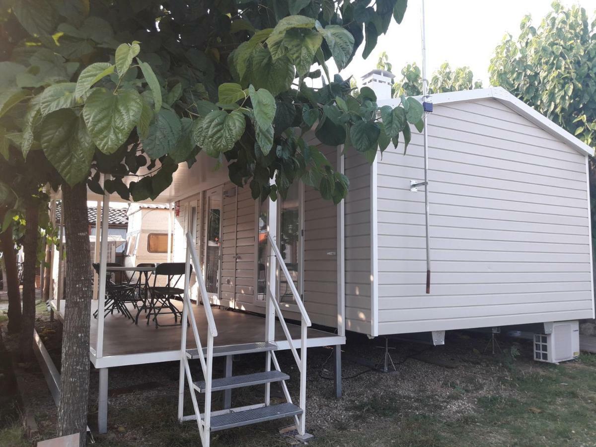 Camping Vila Village Sant Feliu de Buixalleu ภายนอก รูปภาพ